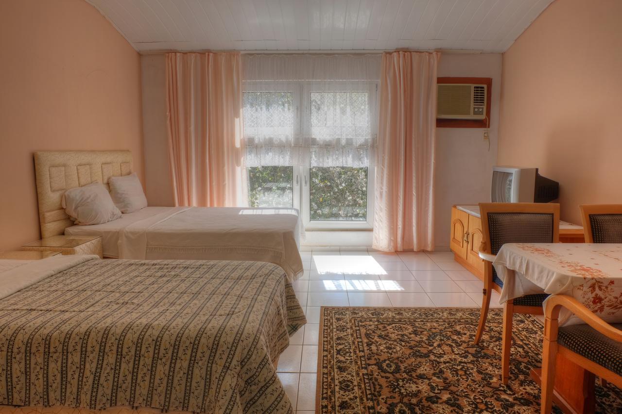 Hotel Independencia Pokoj fotografie